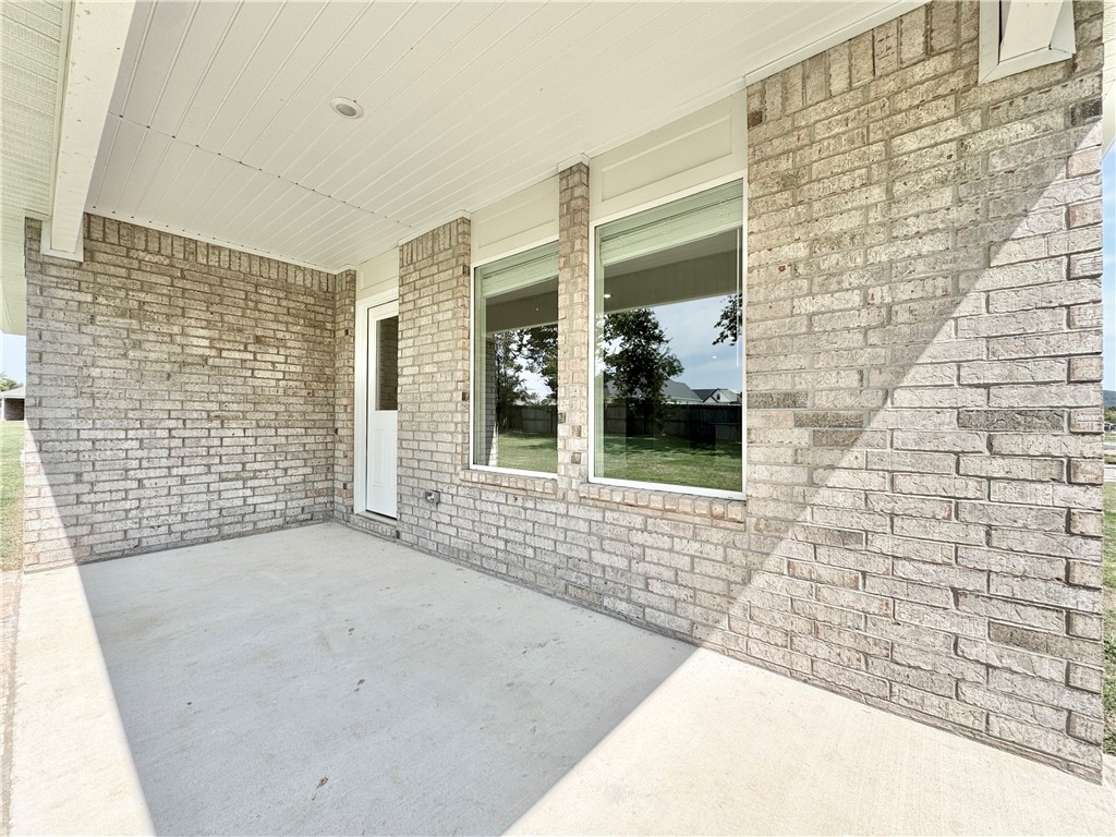 Wagon Wheel Crossing - Residential Lease