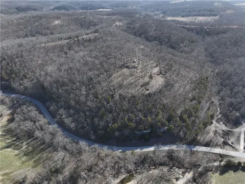 MLS: 1300623
