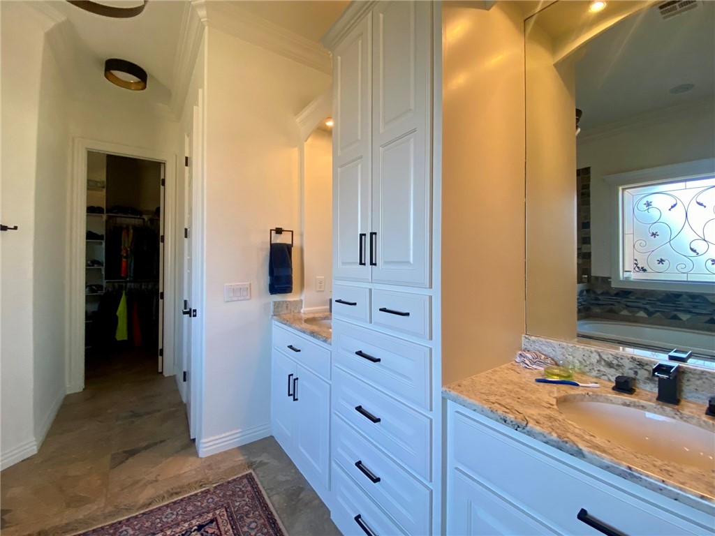 Oak Tree Centerton - Residential