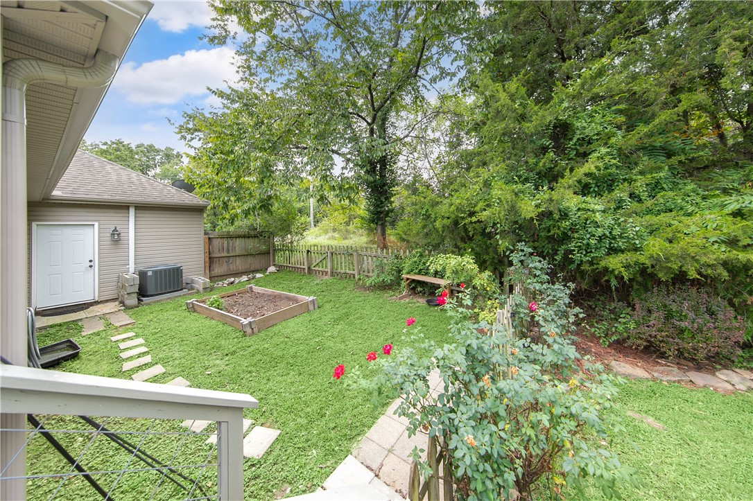 Brunswick Sub Bvv - Residential Lease