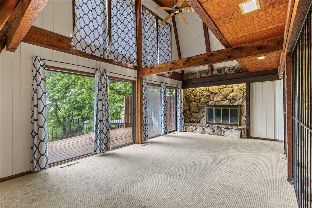 Unit 8 Holiday Island - Residential