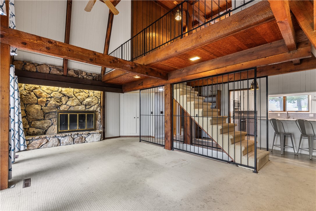 Unit 8 Holiday Island - Residential