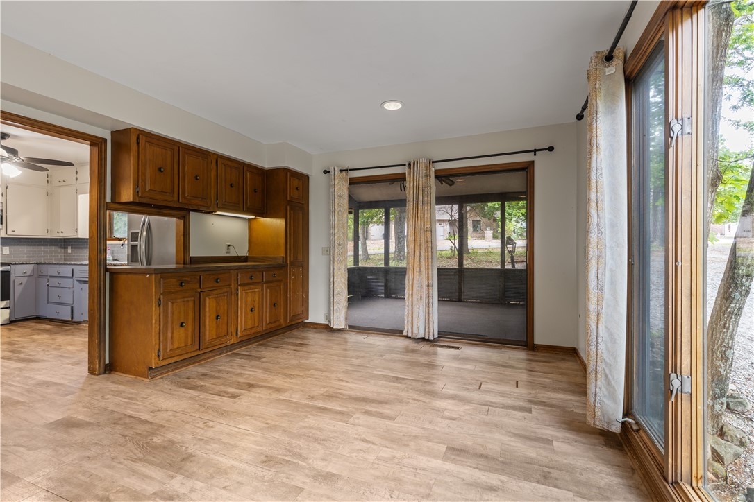 Unit 8 Holiday Island - Residential