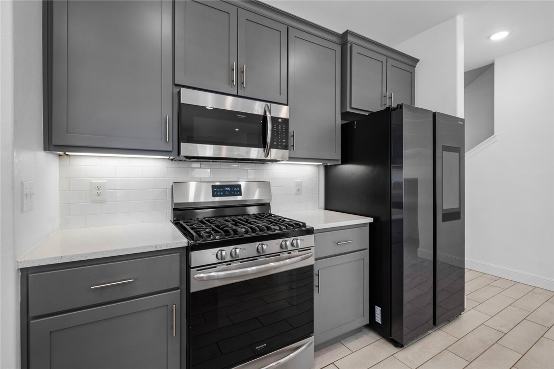 The Pines at Orchard Park - Residential