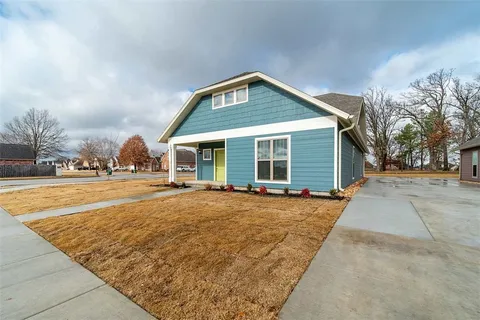 MLS: 1297484