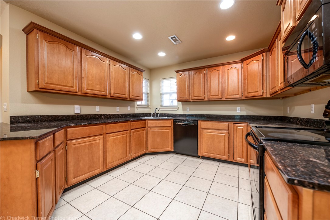 Fairfield Sub Ph Ii & Iii - Residential Lease