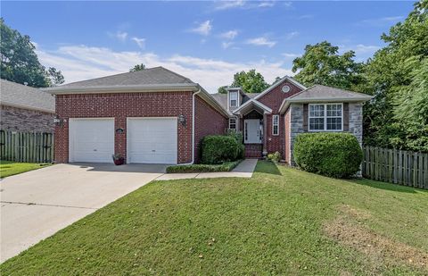 Photo of 5033 Stepney Court, Fayetteville, AR 72704 (MLS # 1330803)