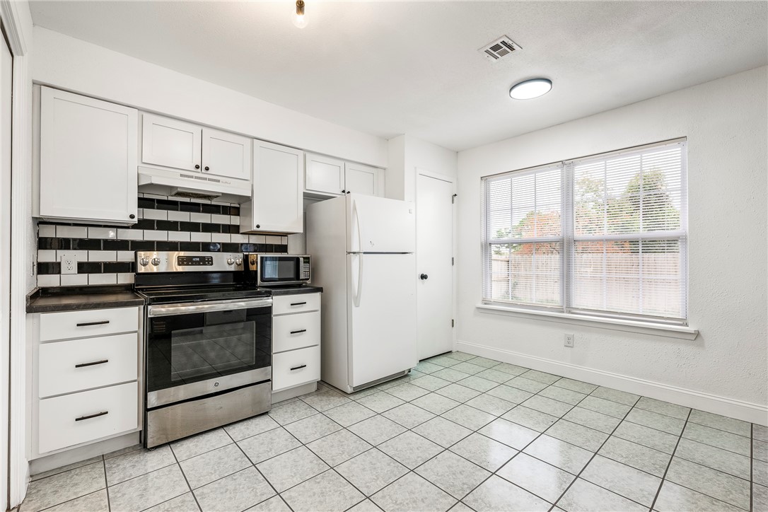 Pleasant View Estates Blk 2 Bentonville - Residential