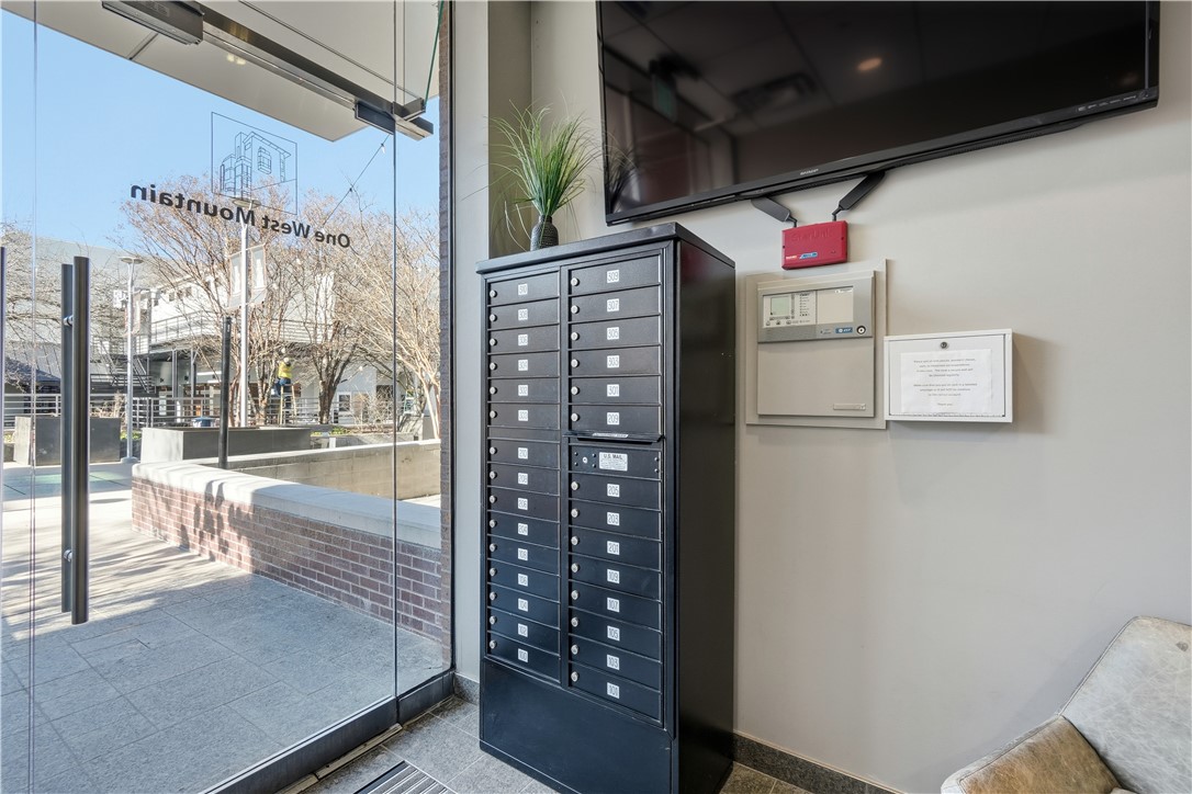 FAYETTEVILLE ORIGINAL - Commercial Lease