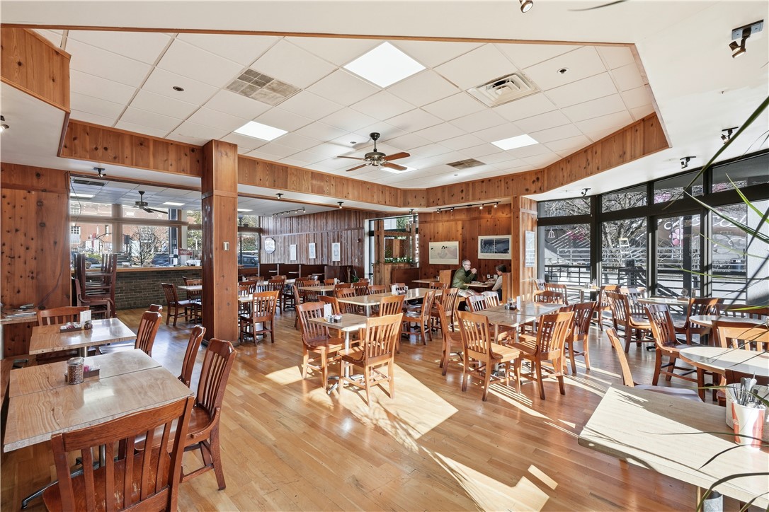 FAYETTEVILLE ORIGINAL - Commercial Lease