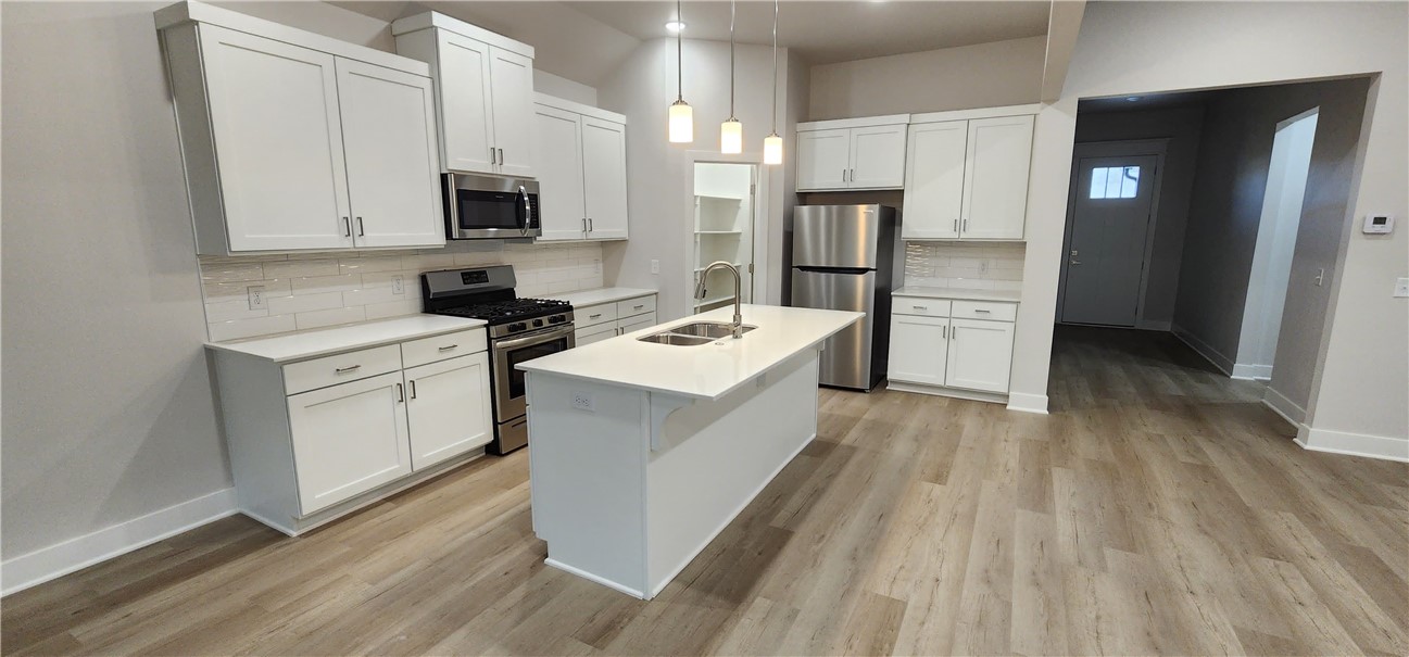 Snyder Meadows - Residential Lease