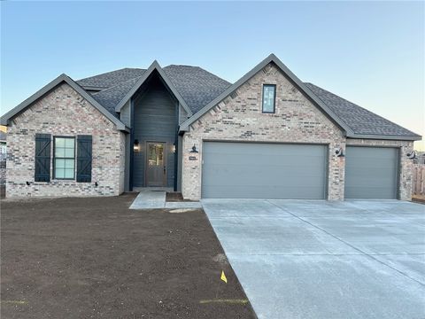 Photo of 7861 Via Roma Avenue, Springdale, AR 72762 (MLS # 1336313)