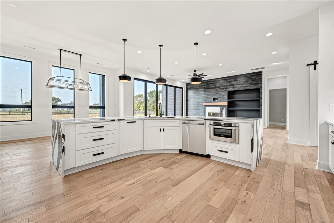 Averie Estates Cave Spgs - Residential