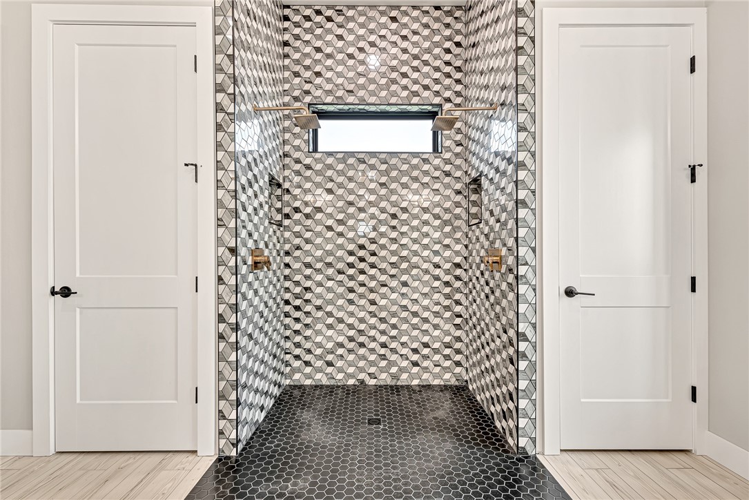 Averie Estates Cave Spgs - Residential