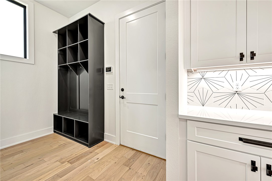 Averie Estates Cave Spgs - Residential