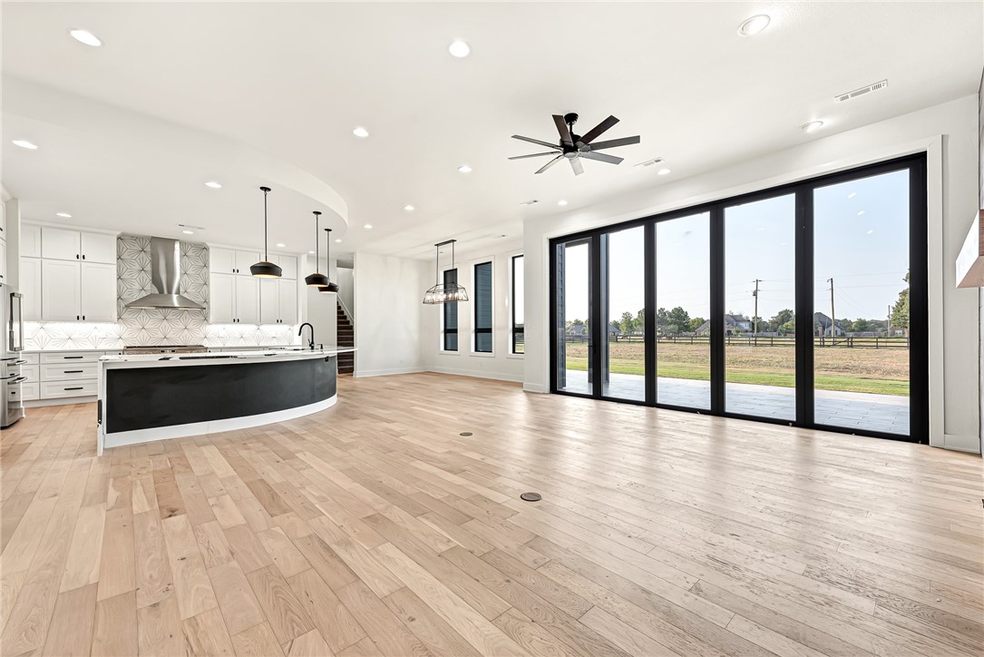 Averie Estates Cave Spgs - Residential