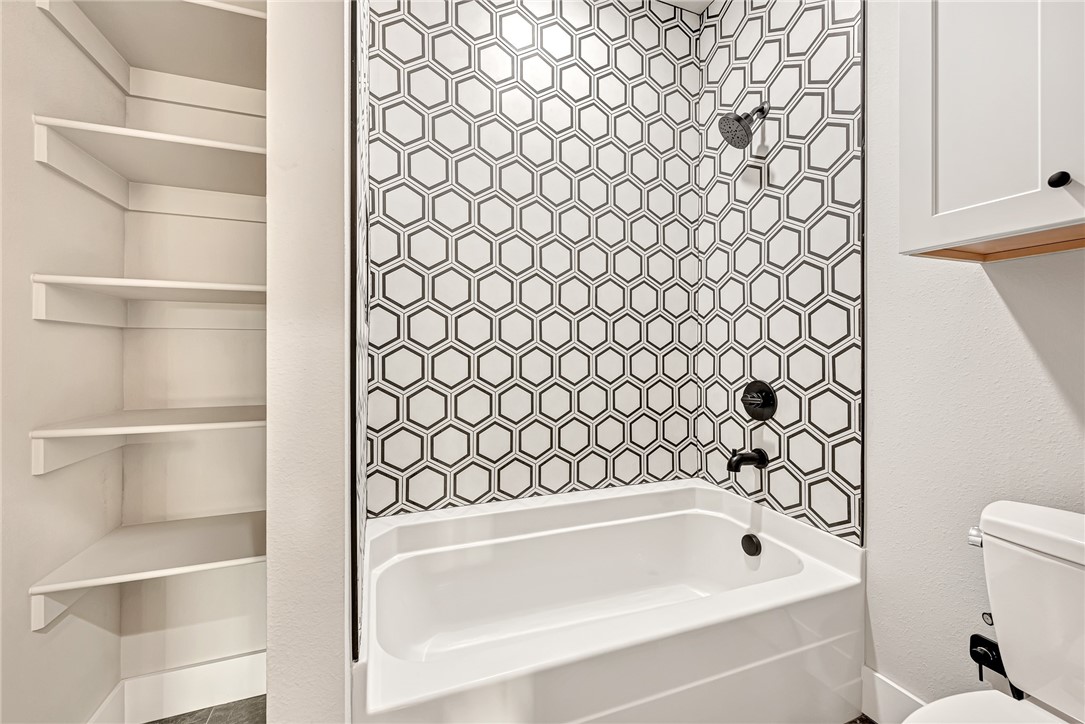 Averie Estates Cave Spgs - Residential