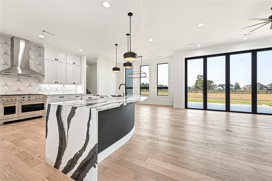 Averie Estates Cave Spgs - Residential