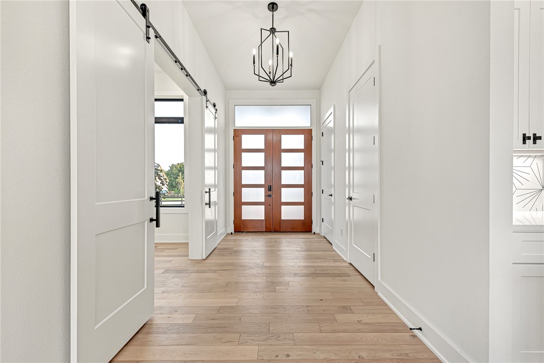 Averie Estates Cave Spgs - Residential