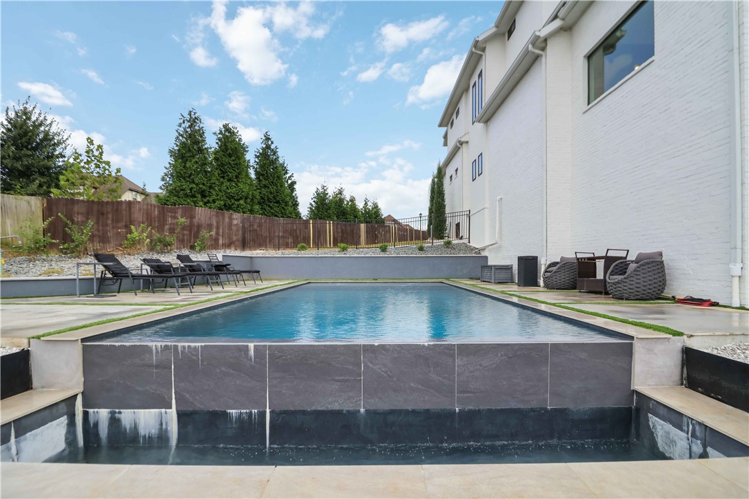 Otter Creek Estates Ph I Cave Spgs - Residential