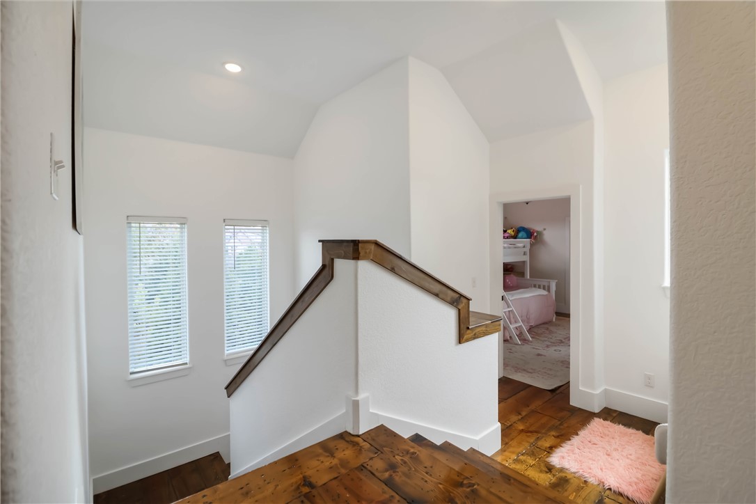 Otter Creek Estates Ph I Cave Spgs - Residential