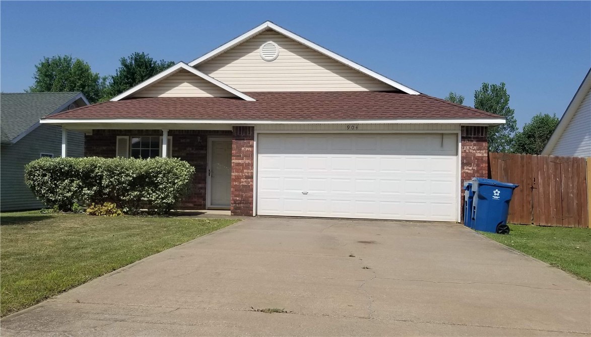 Cute 3 bedroom 2 bath with 2 car garage close to Walmart Home Office. Features laminate floors in living room & dining, open floor plan, gas range, all appliances included and privacy fenced back yard. Easy access to 102, Walton and Hwy 72.