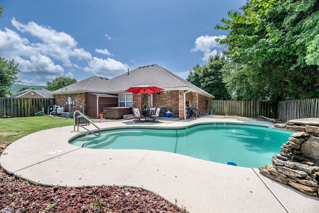 Riviera Estates - Residential