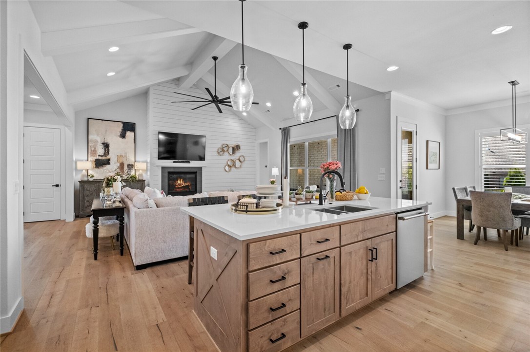 Shadow Valley Ph 10 Rogers - Residential