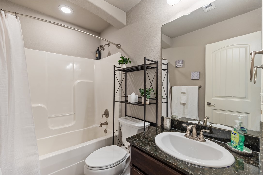 Cobblestone Ph I - Residential Lease