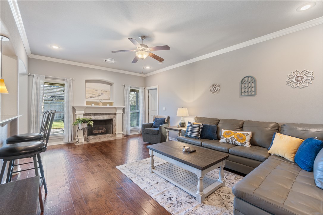 Cobblestone Ph I - Residential Lease