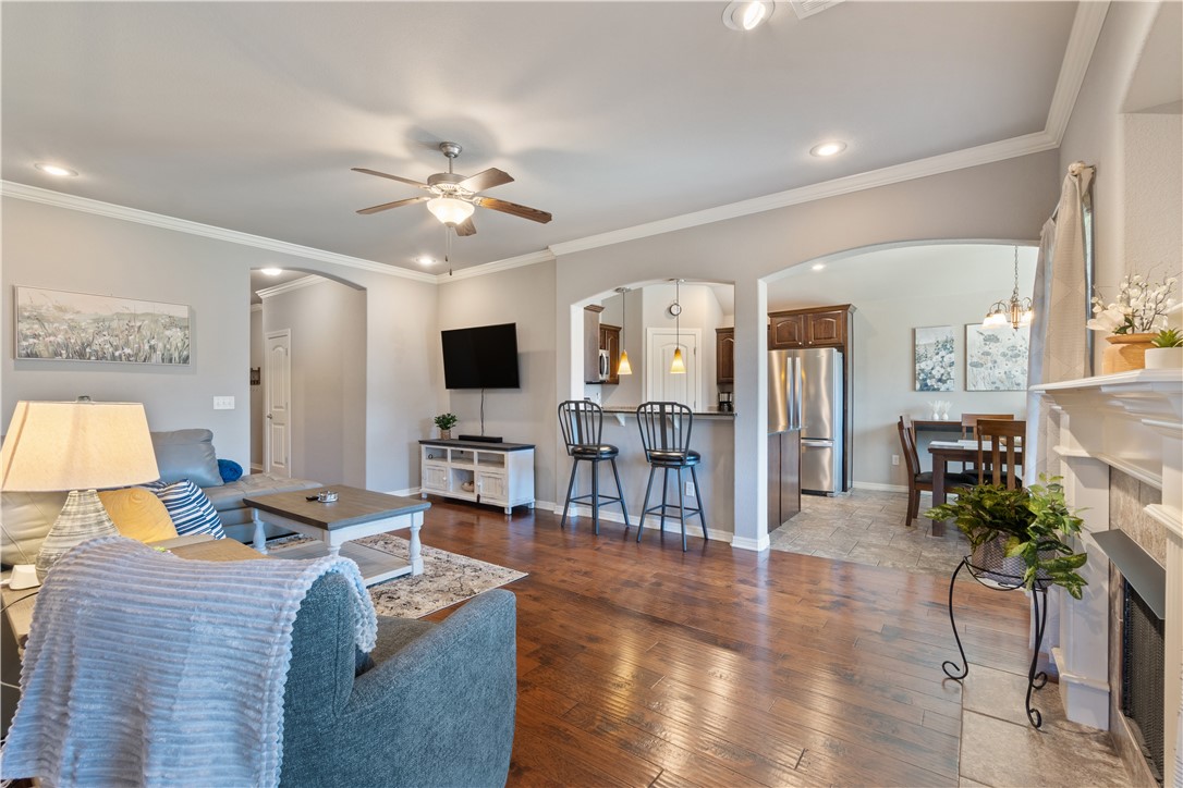 Cobblestone Ph I - Residential Lease