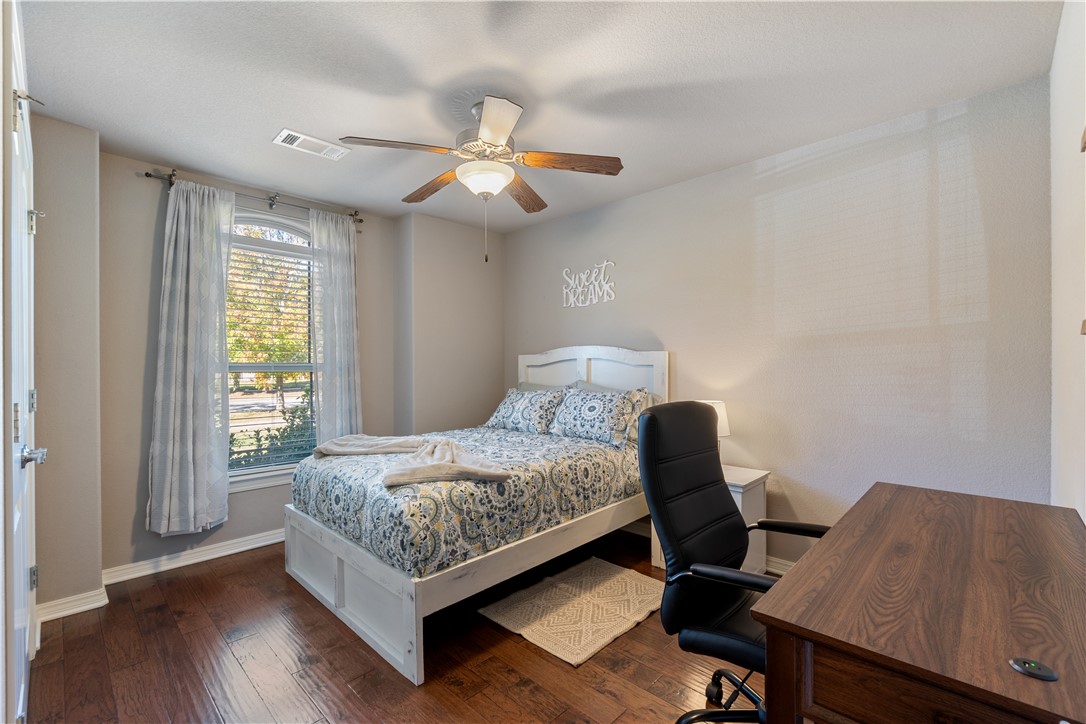 Cobblestone Ph I - Residential Lease