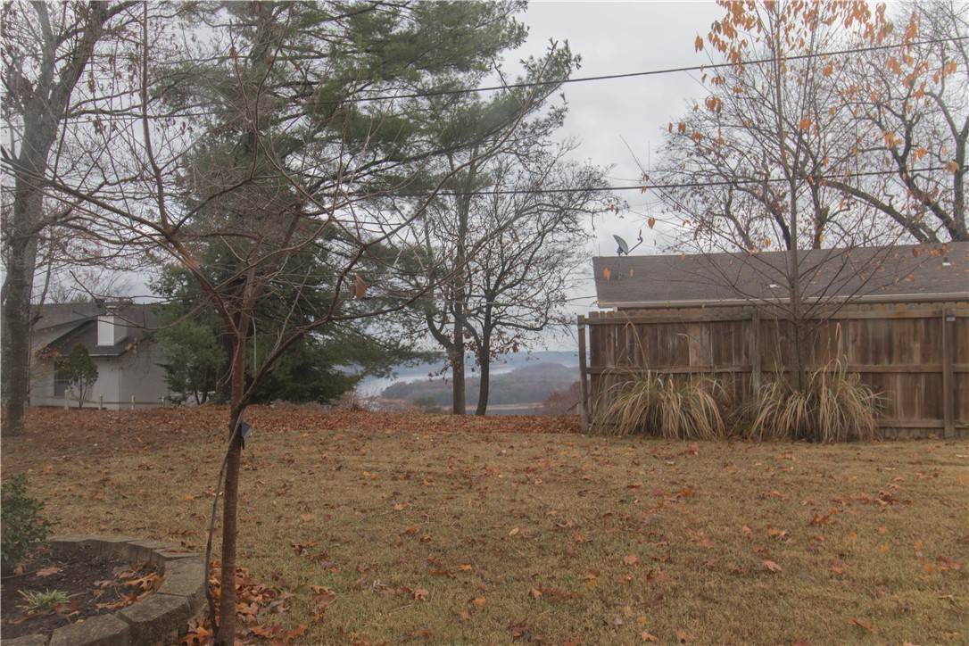 DUTCHMANS 3RD ADD-RURBAN - Residential Lease