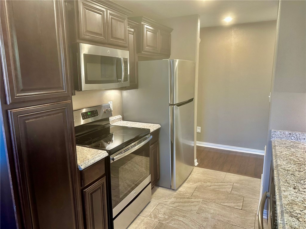 Avondale Sub 1 Bvv - Residential Lease