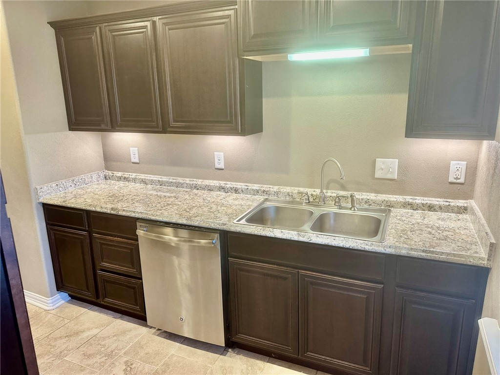 Avondale Sub 1 Bvv - Residential Lease