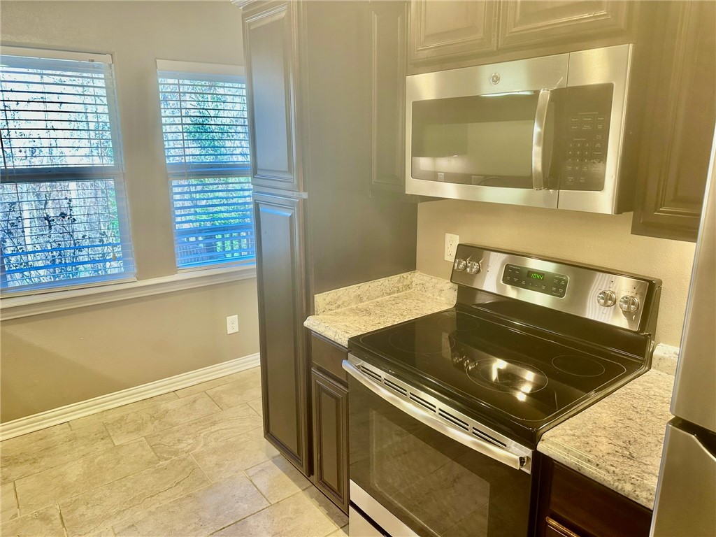 Avondale Sub 1 Bvv - Residential Lease