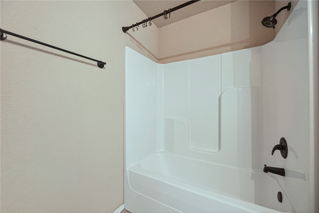 Lakewood Sub Ph Iii Lowell - Residential