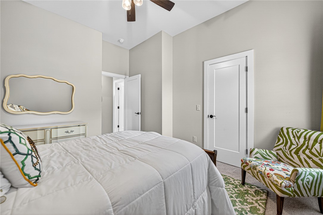 Crescent View Rogers - Residential