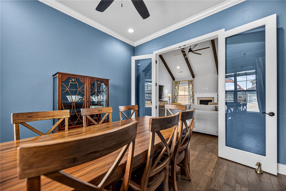 Crescent View Rogers - Residential