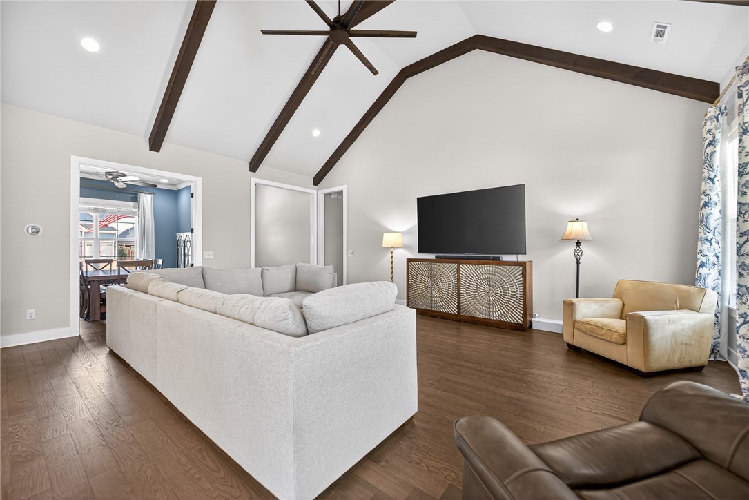 Crescent View Rogers - Residential