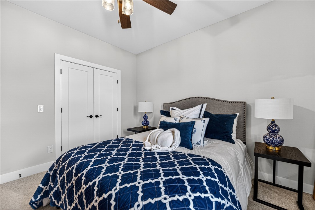 Crescent View Rogers - Residential