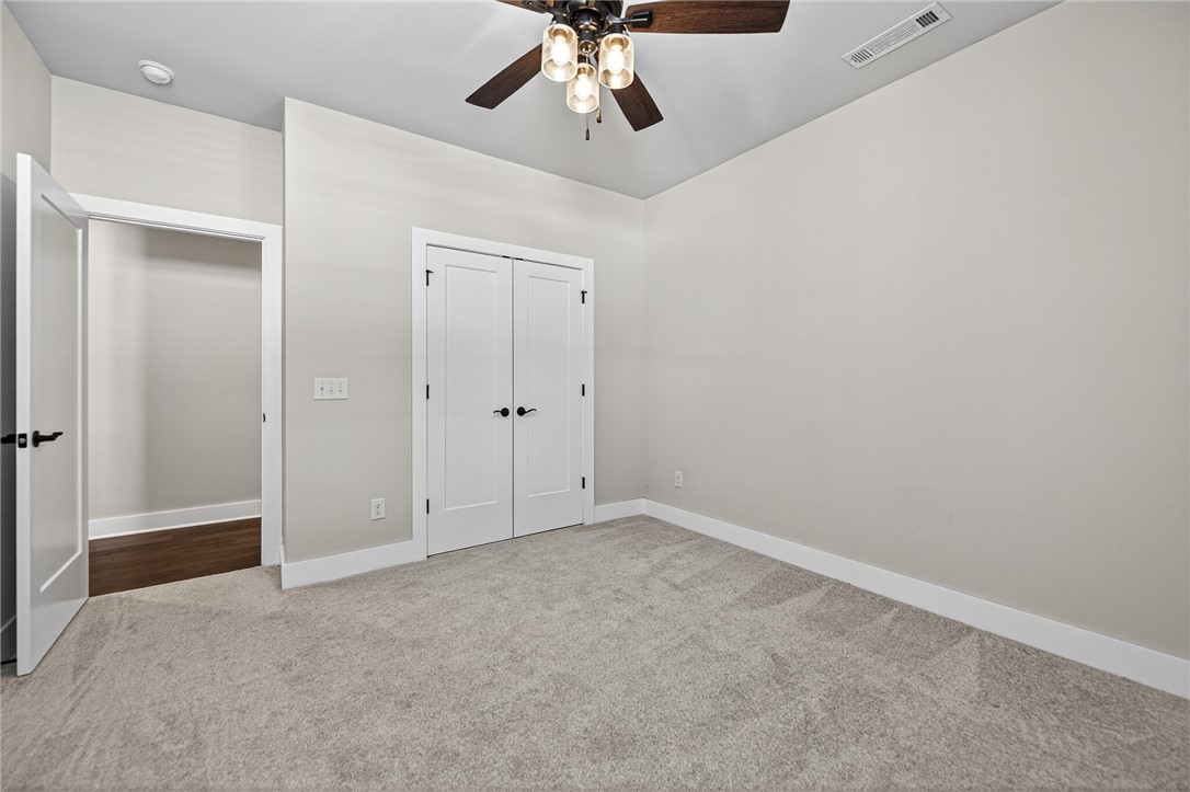 Crescent View Rogers - Residential