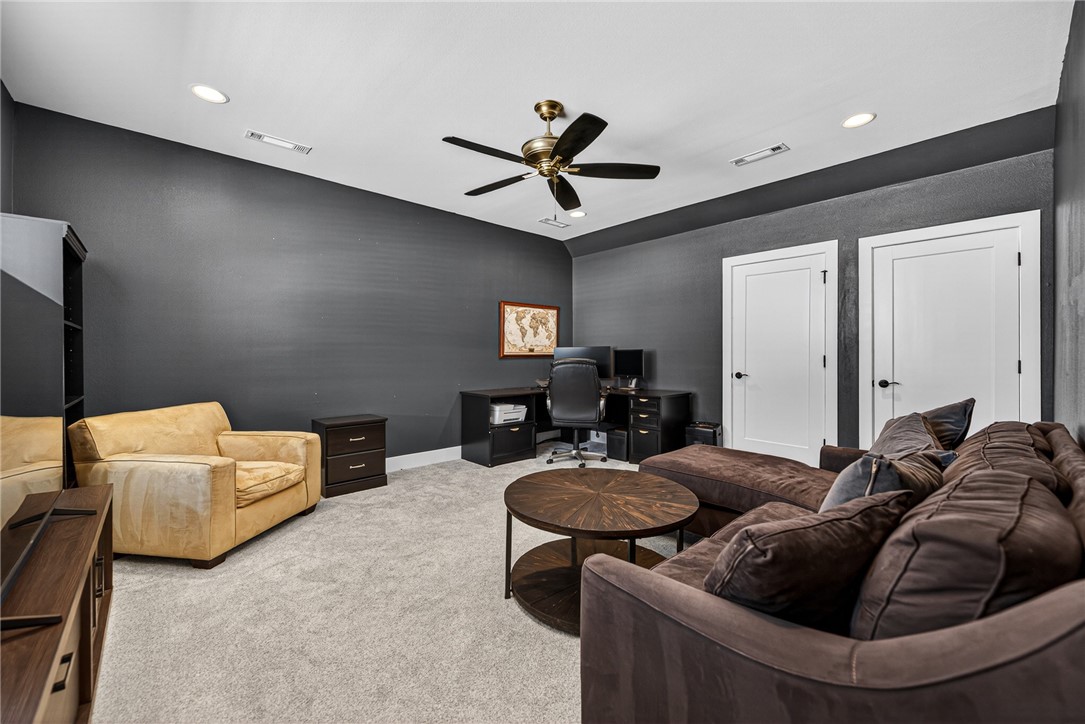 Crescent View Rogers - Residential