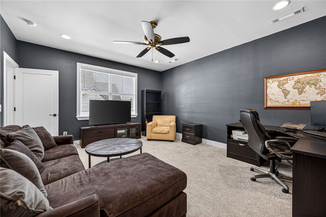 Crescent View Rogers - Residential