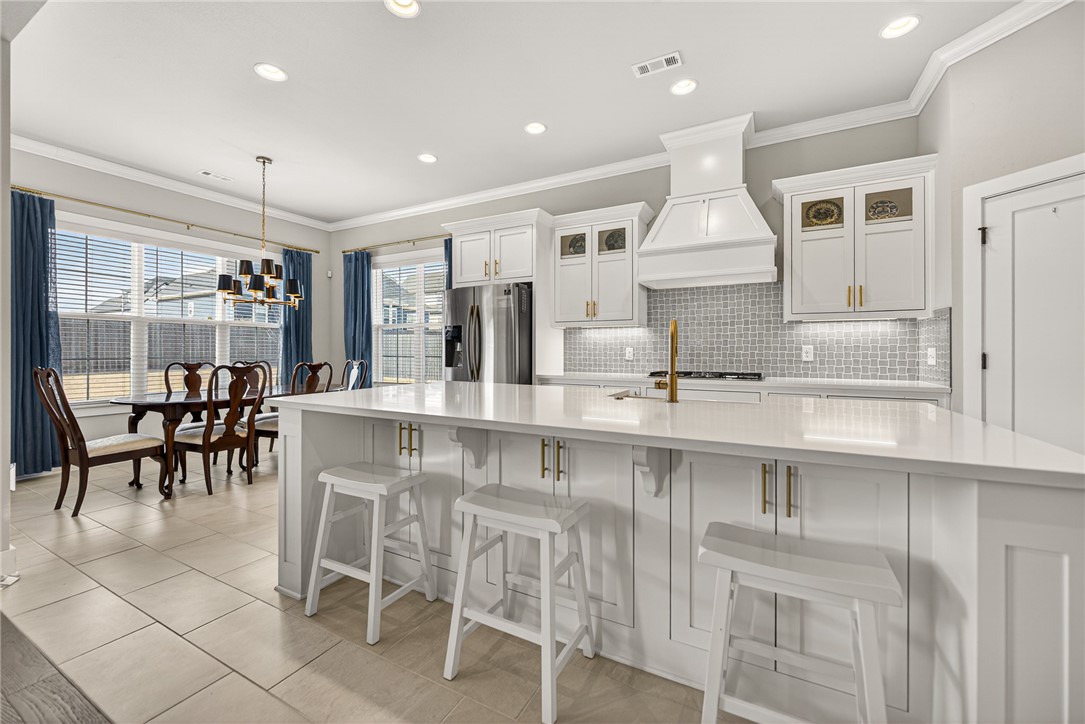 Crescent View Rogers - Residential