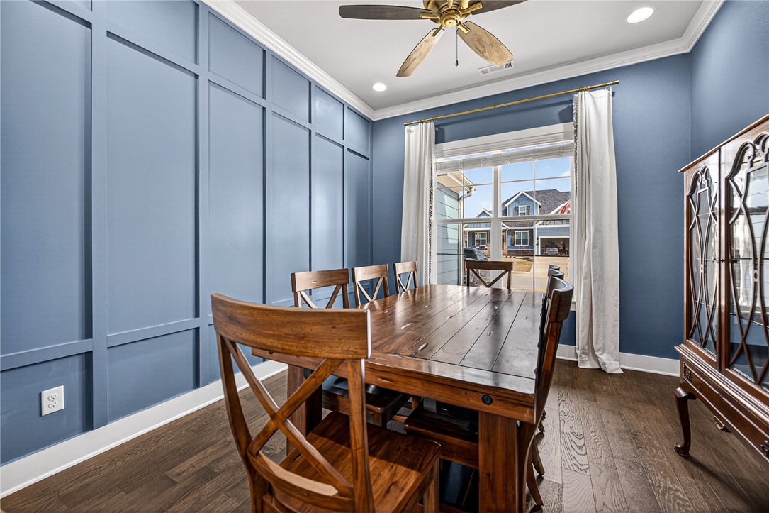 Crescent View Rogers - Residential