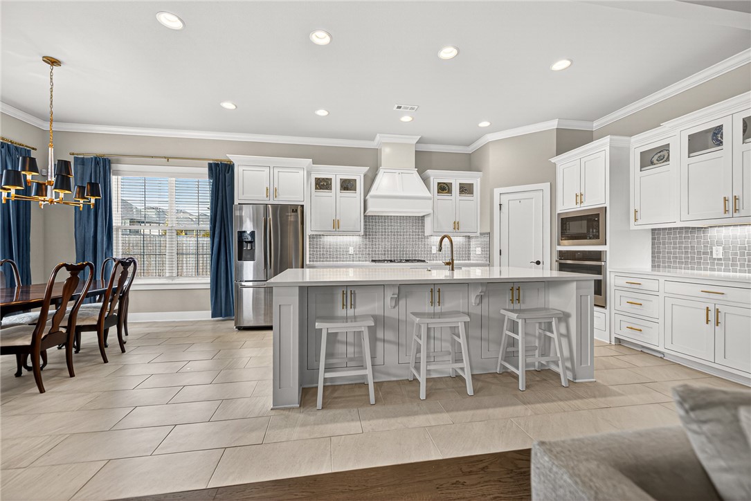 Crescent View Rogers - Residential