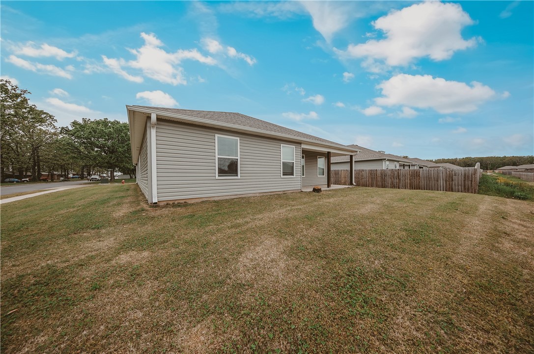 Pioneer Woods Sub Ph 4 Gentry - Residential