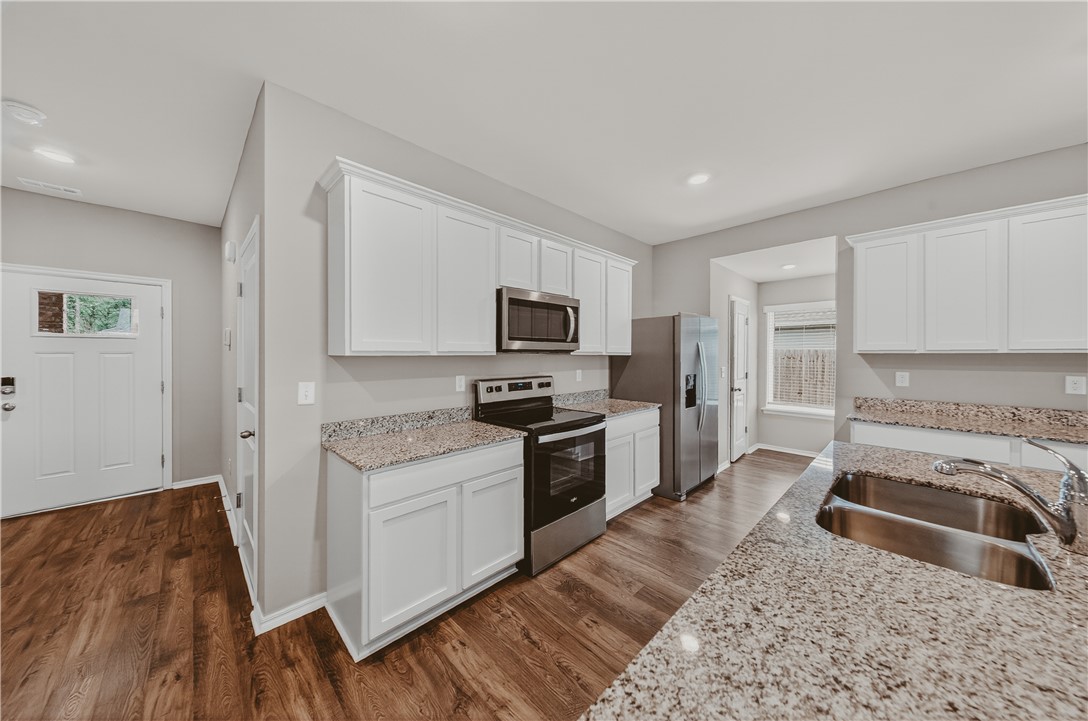 Pioneer Woods Sub Ph 4 Gentry - Residential