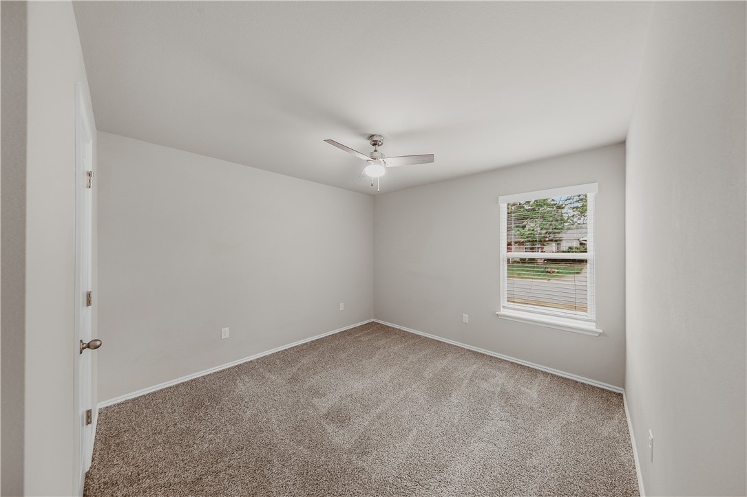 Pioneer Woods Sub Ph 4 Gentry - Residential